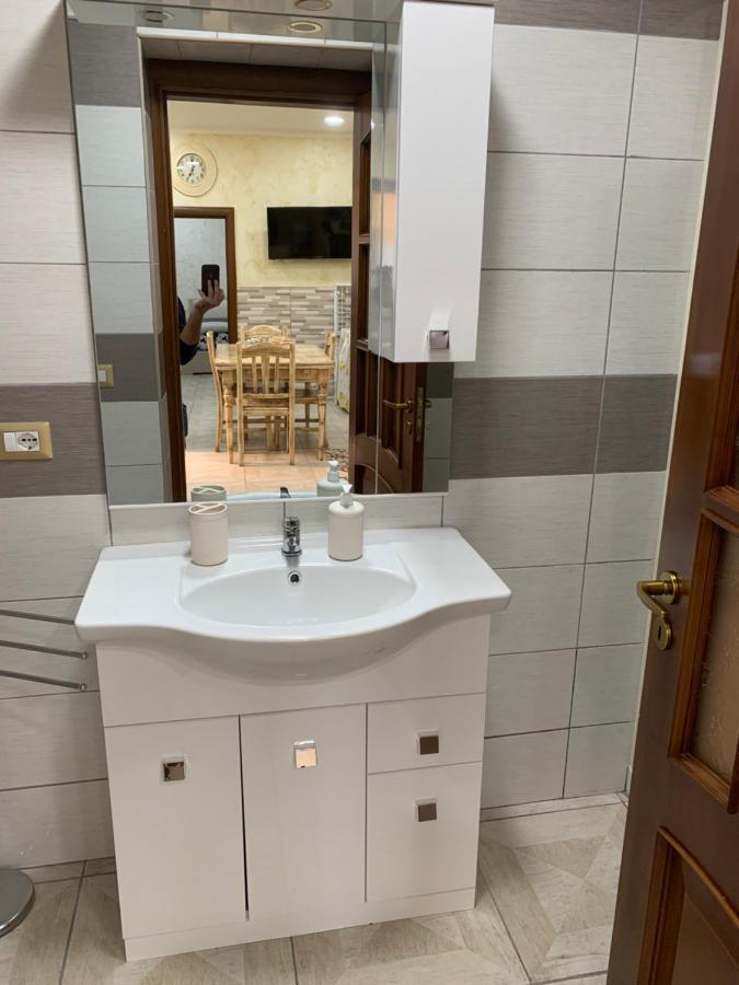 Casa Kristal Casa vacanze Aeroporto di Catania Fontana Rossa
